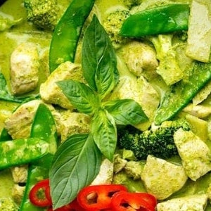 Easy Halal Chicken Thai Green Curry